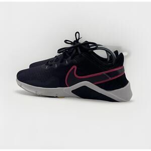 Nike Women Legend Essential 2 Work Out Shoes Sz 10 Black&Hyper Pink CQ9545-014